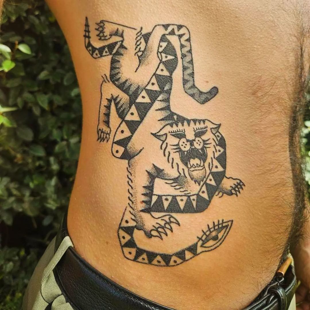 Tatouage par Gitane Maïs