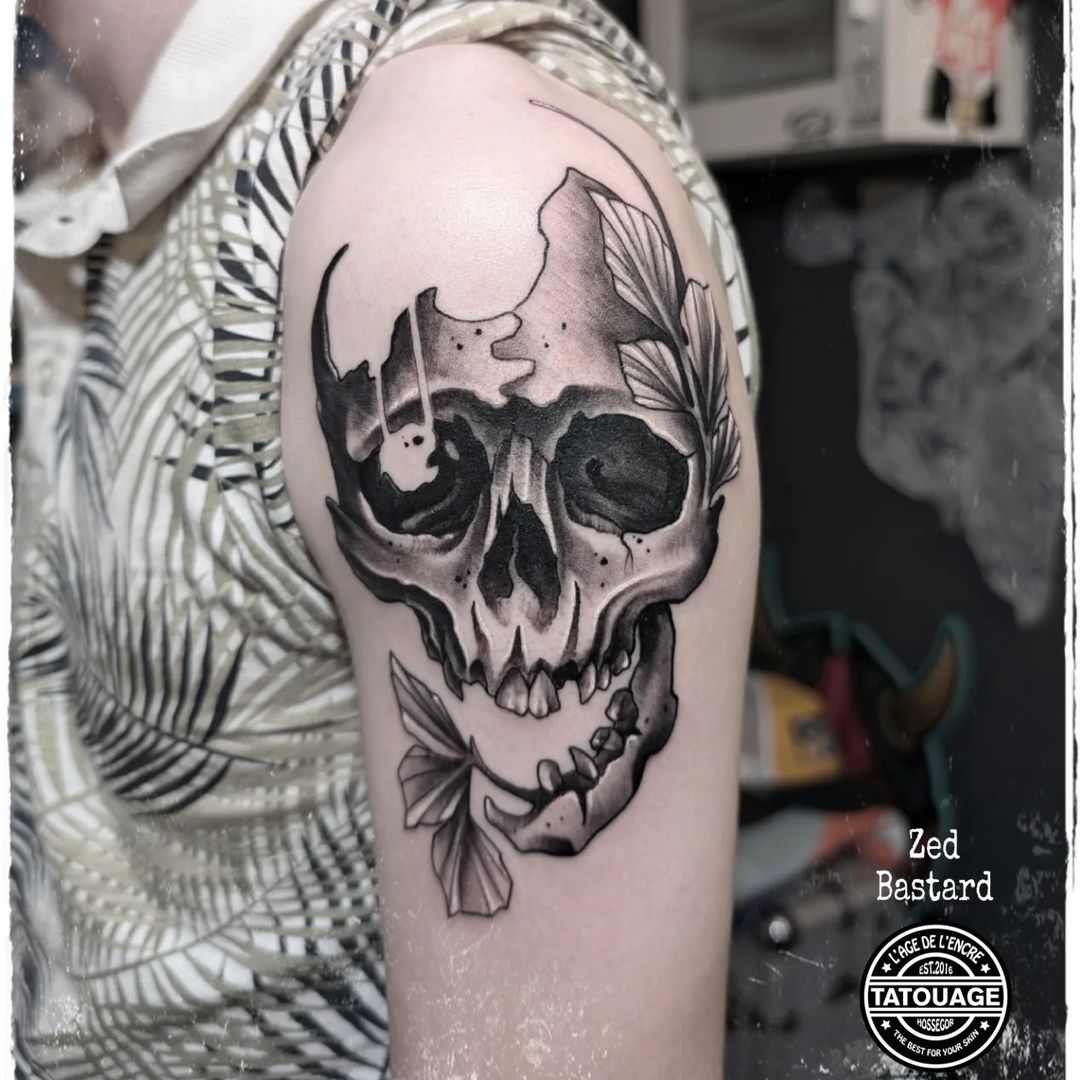 Tatouage par ZED Bastard Tattooartist