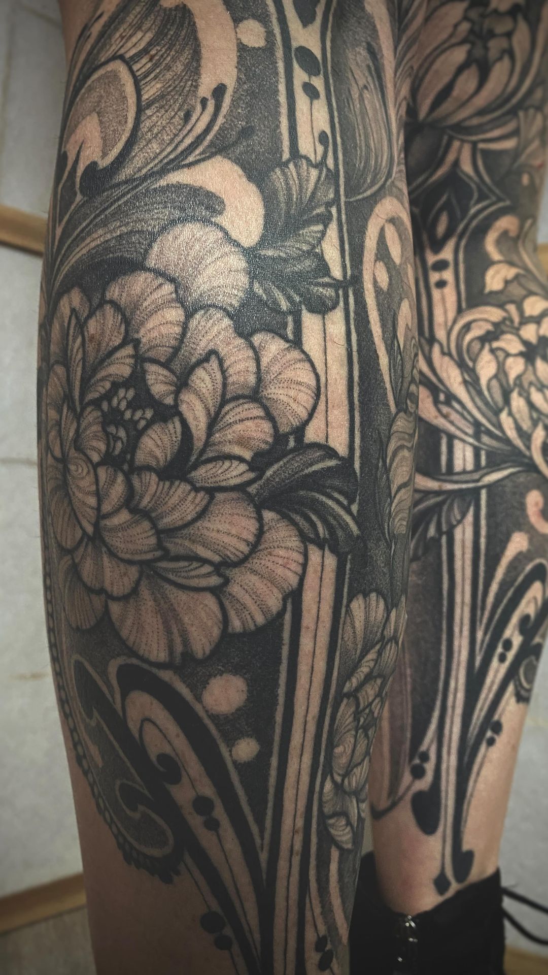 Tatouage par Pia Beaumont
