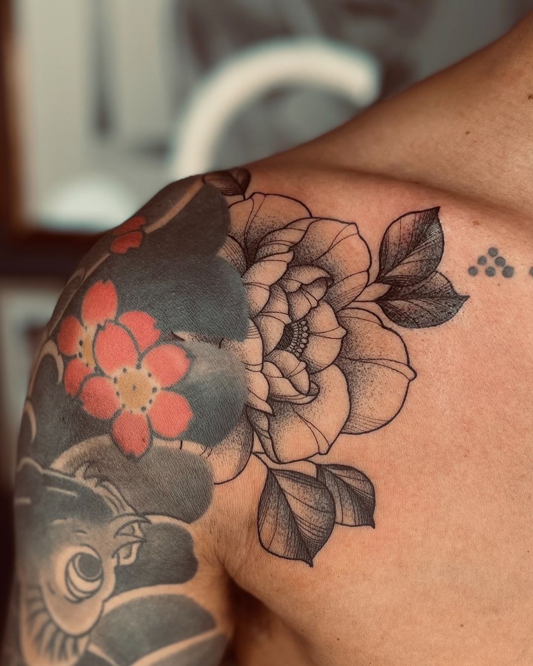 Tatouage par L C K Y