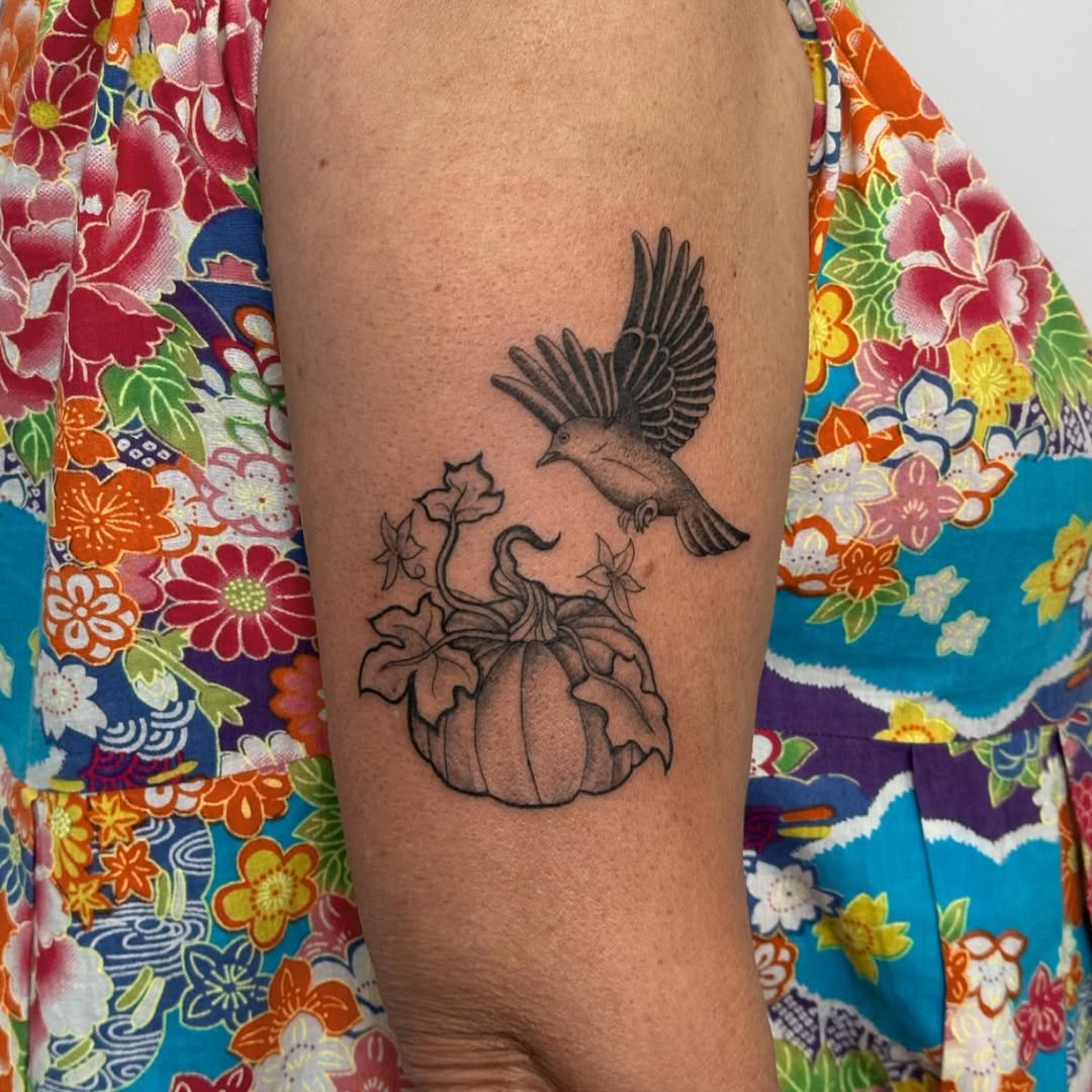 Portfolio de ᴛᴀᴛᴛᴏᴏ ʟᴀɴᴅᴇs