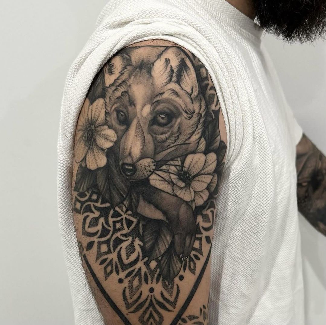 Tatouage par Blumy Tattoo