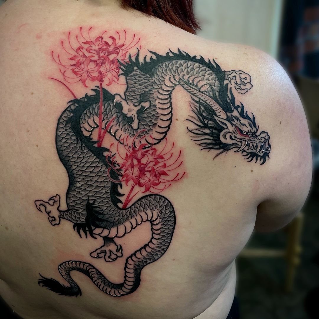 Tatouage par Oneer.Ink