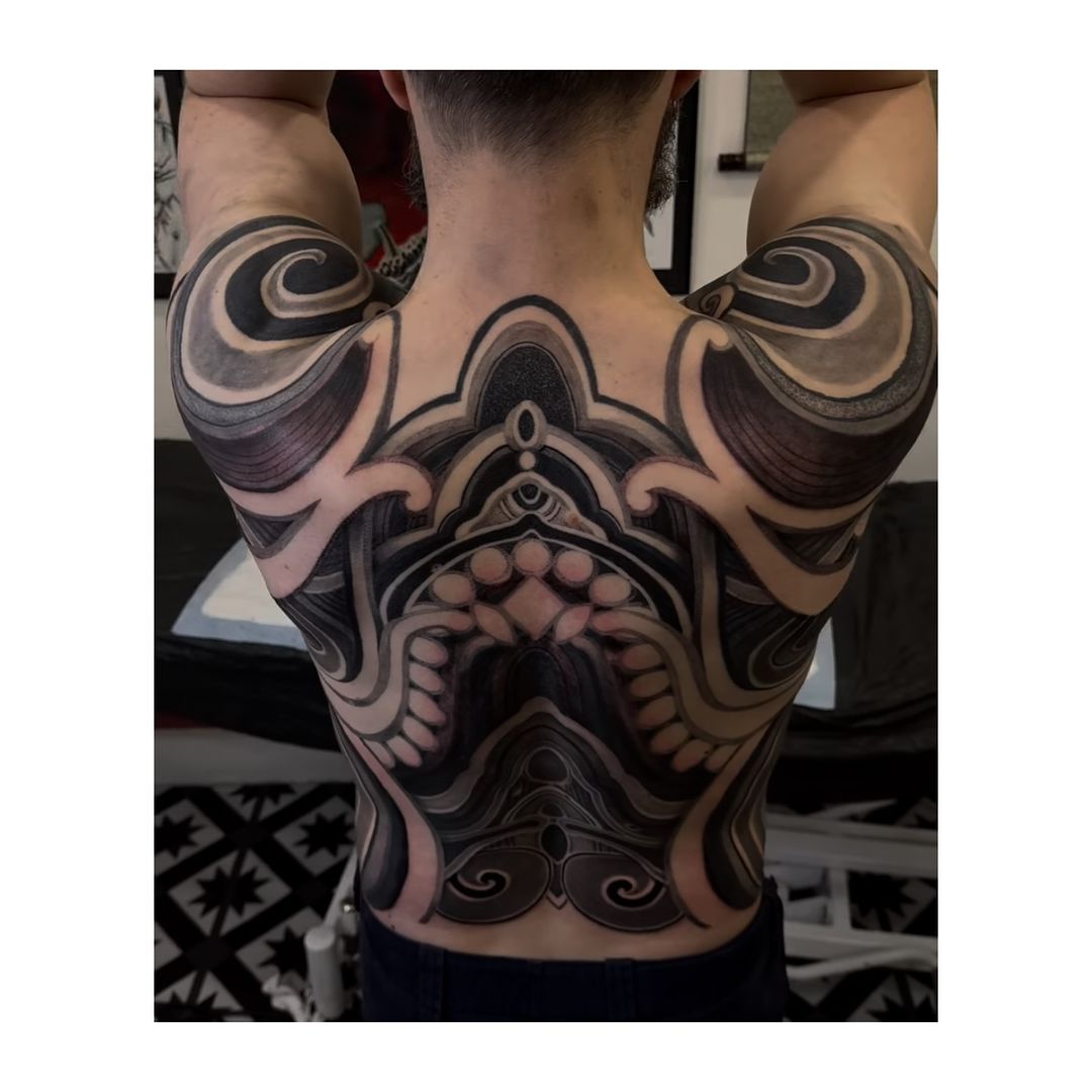 Tatouage par OVO Endhovian