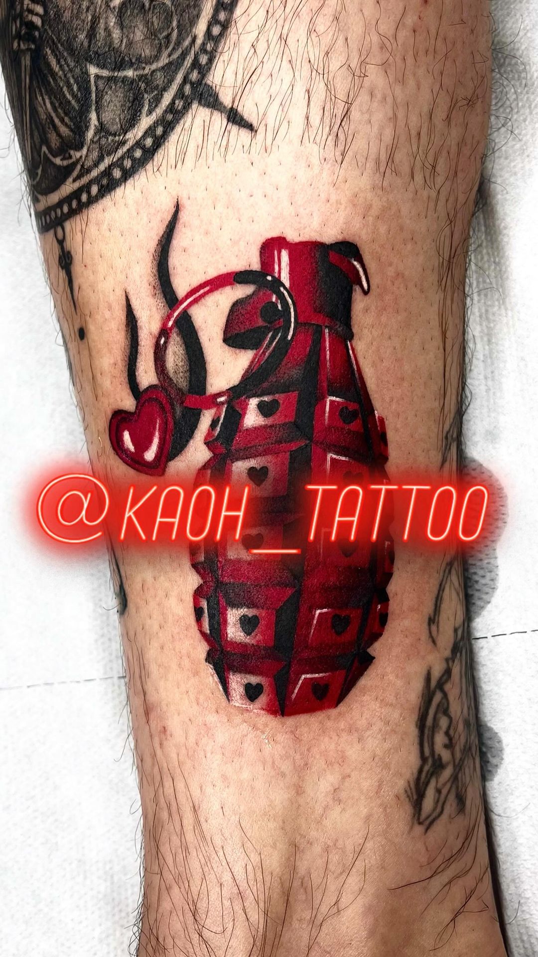 Tatouage par Coline Tscherter