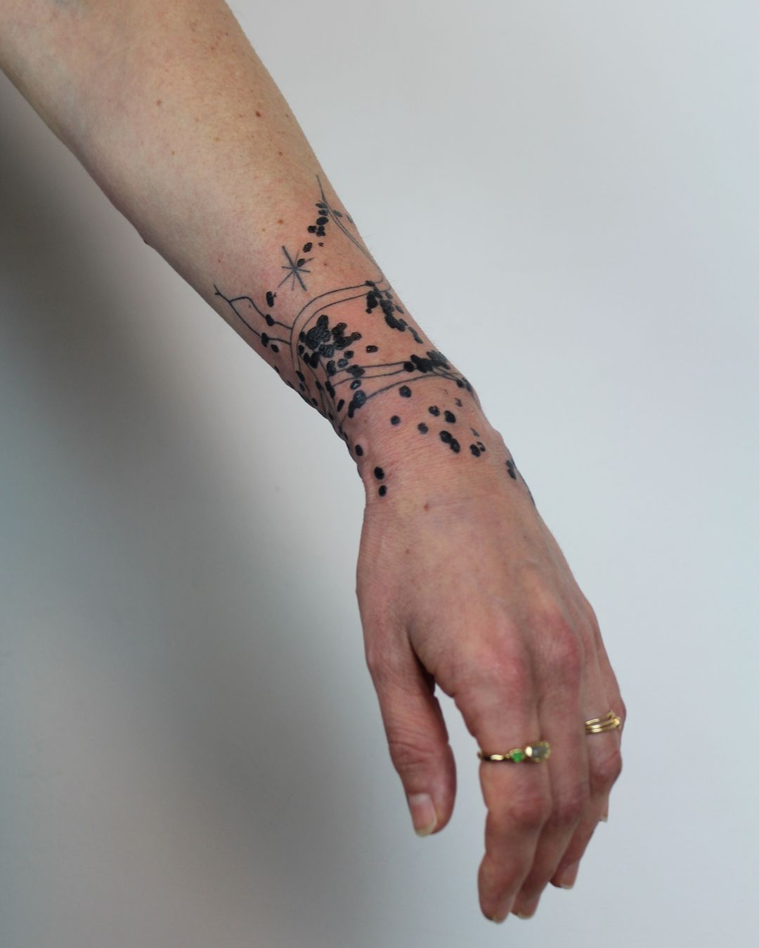 Tatouage par Lola Amsellem