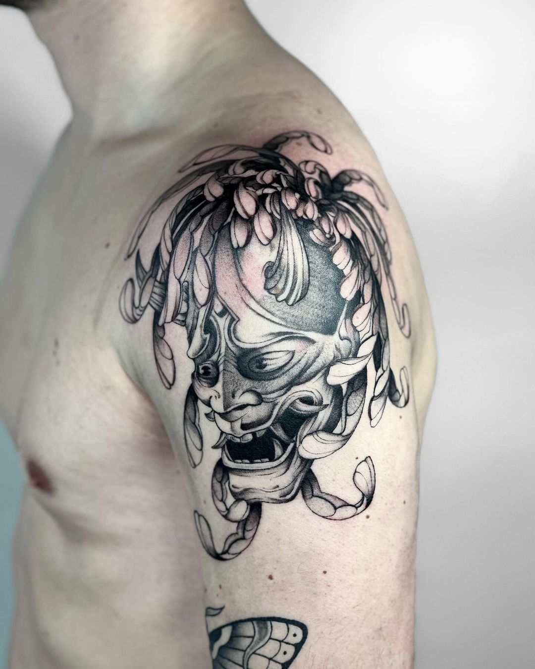 Tatouage par Lola B Tattoo