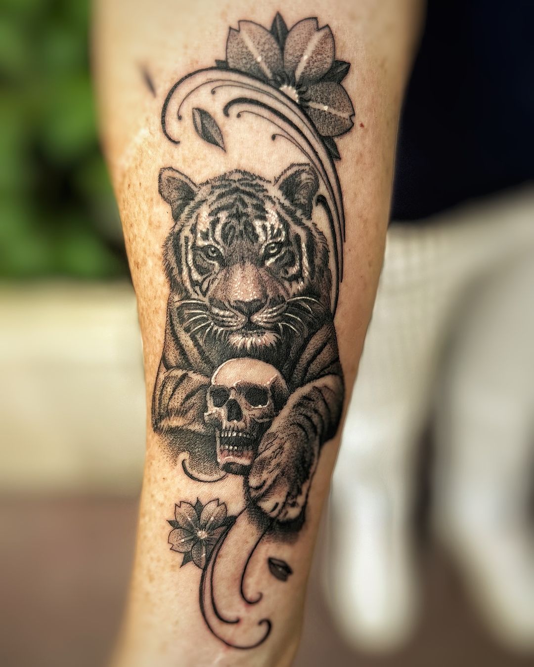 Tatouage par Cyril Perriollat