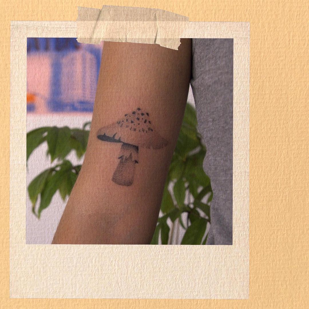 Travail de Pika Tatoueuse Handpoke