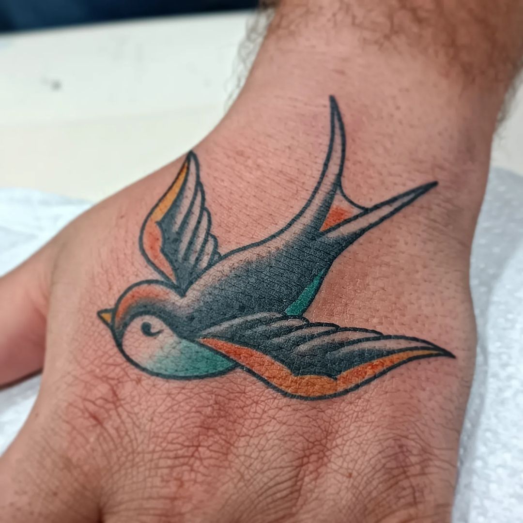 Travail de Corrus Tatouage Marseille