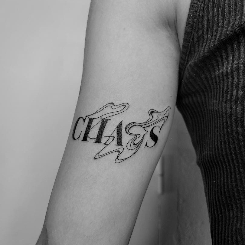 Tatouage par Aiguille Vagabonde Tattoo