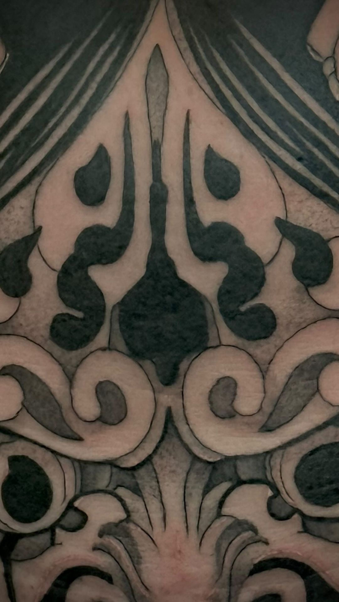 Tatouage par Laurent ZUCCA Tattoo BLACK Ornament