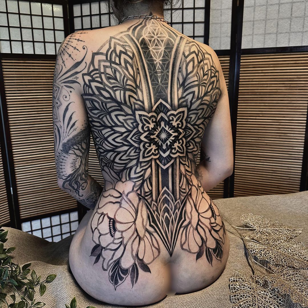 Tatouage par NOOMI