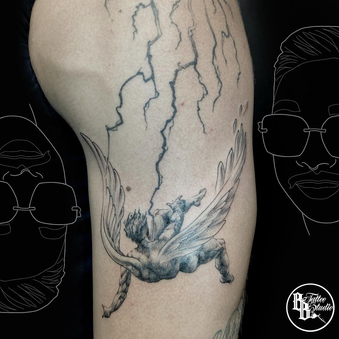 Tatouage par Lauky Moki Doki