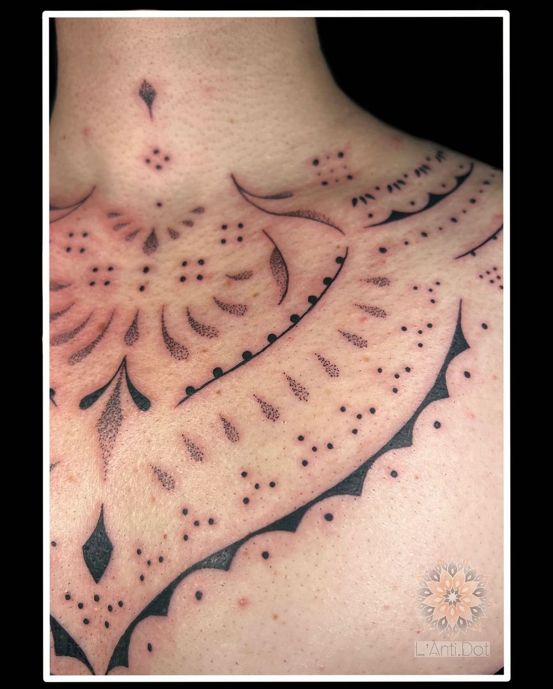 Tatouage par Anti.Dot - Dotwork