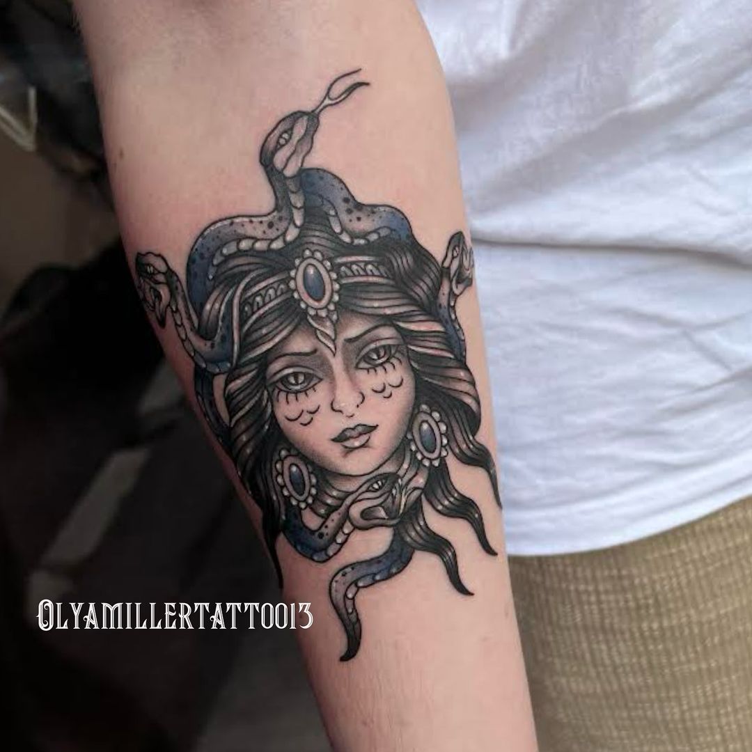 Tatouage par La.Troutrouteuse.Tattoo-Shop