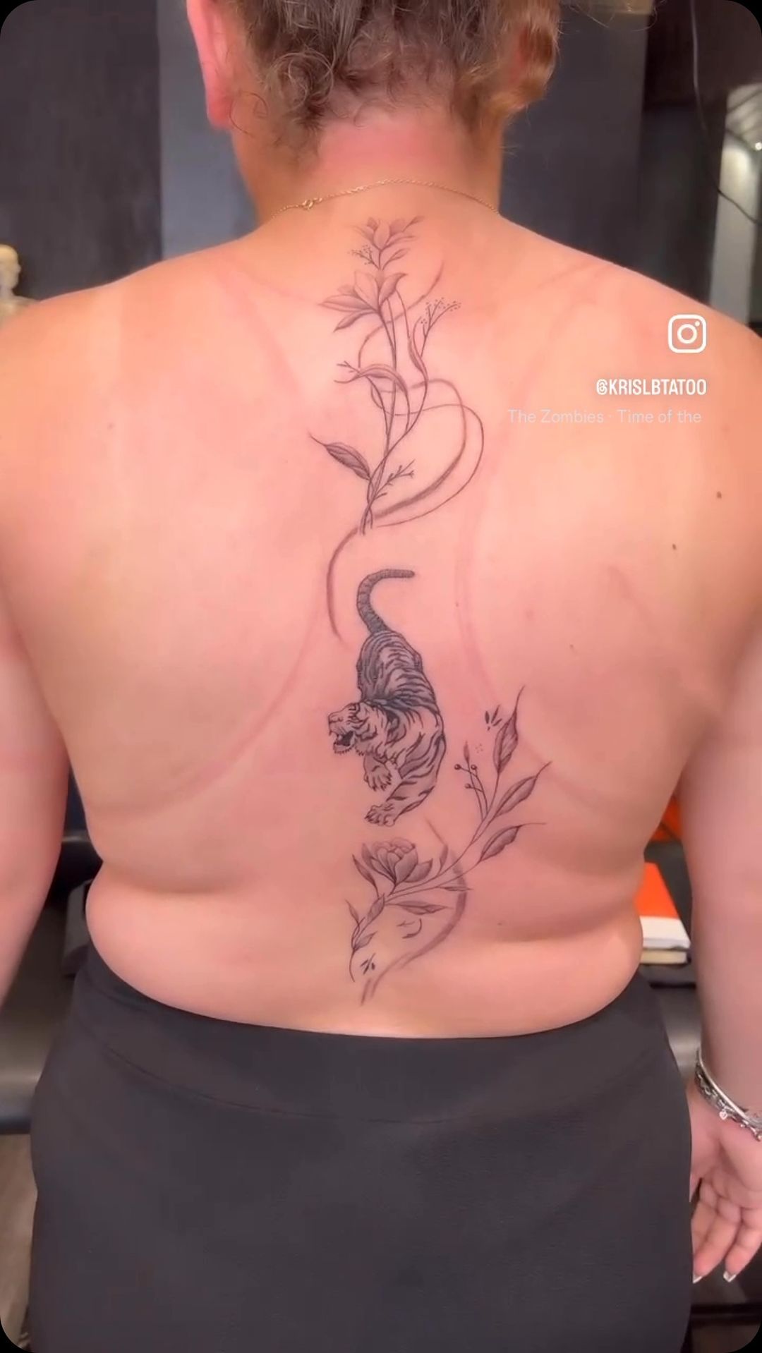 Tatouage par Kris Lebelge