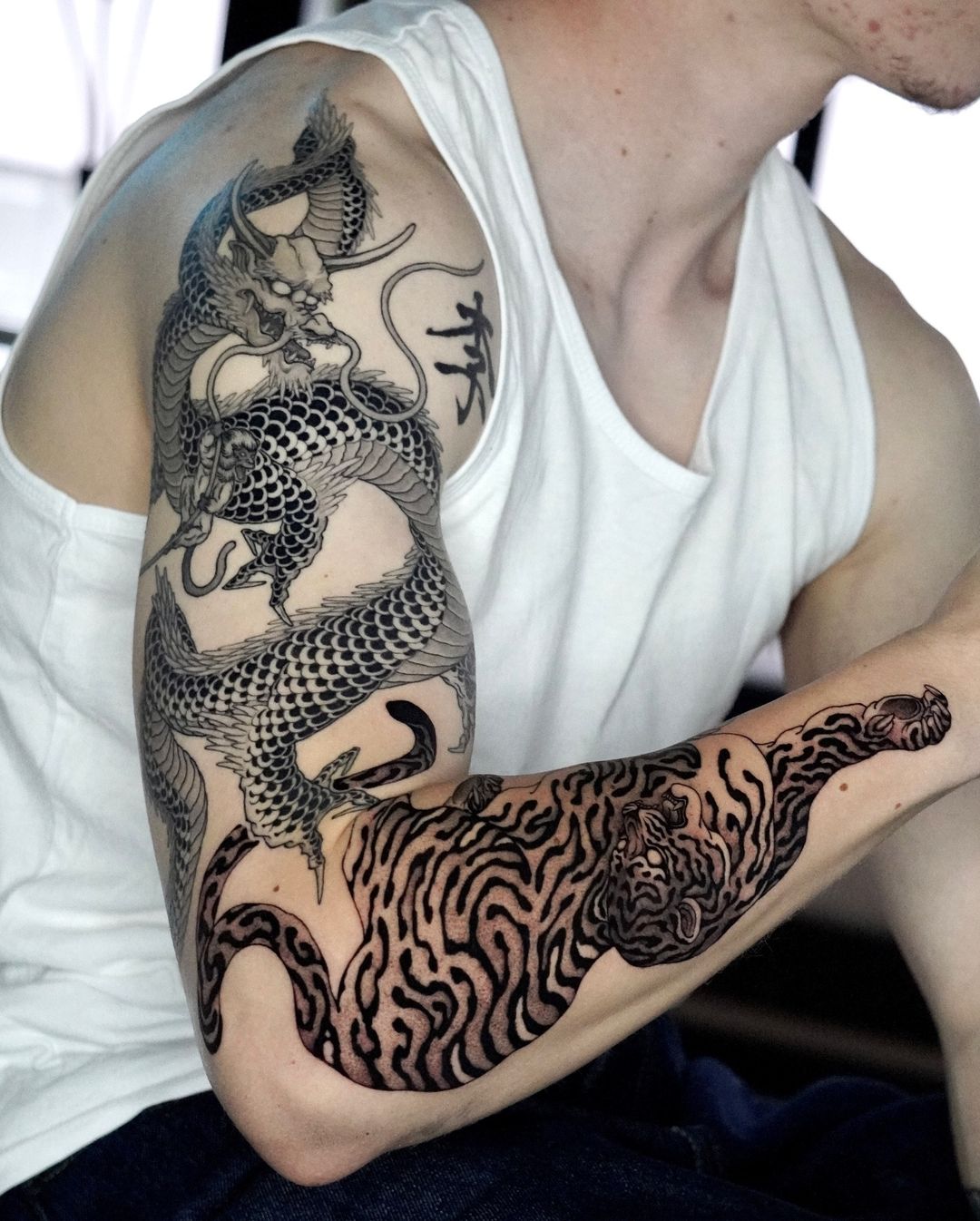 Tatouage par Destruction Gully Tattoo