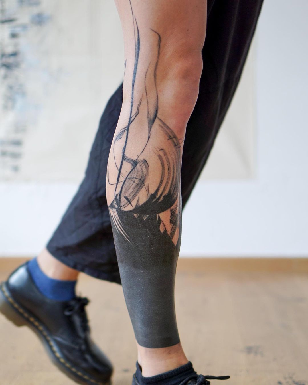 Tatouage par Blackwork Brushstroke Tattoo Toulouse
