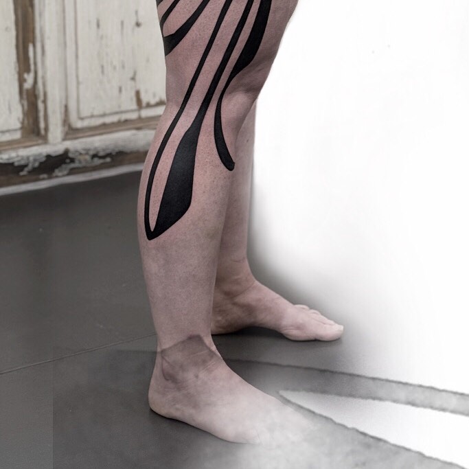 Tatouage par Alcali Abstract Tattoo