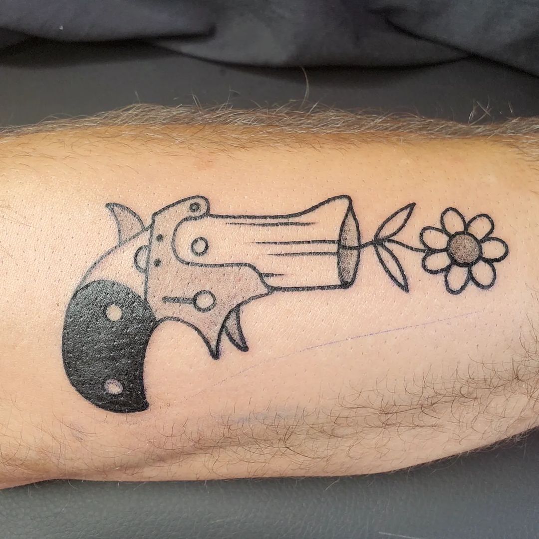 Tatouage par Bruge Tattoo