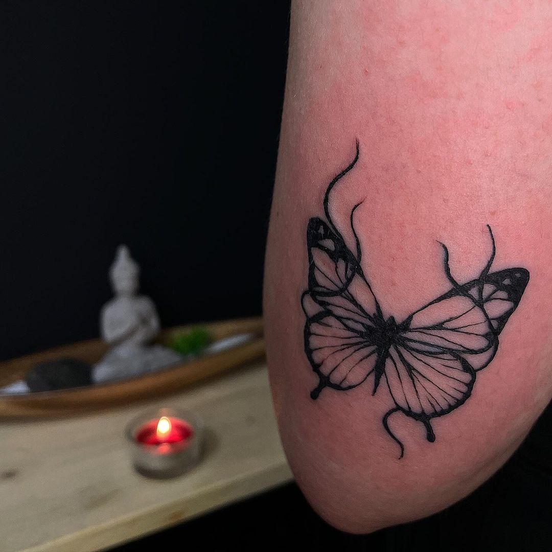 Tatouage par Mariana Mariatchii