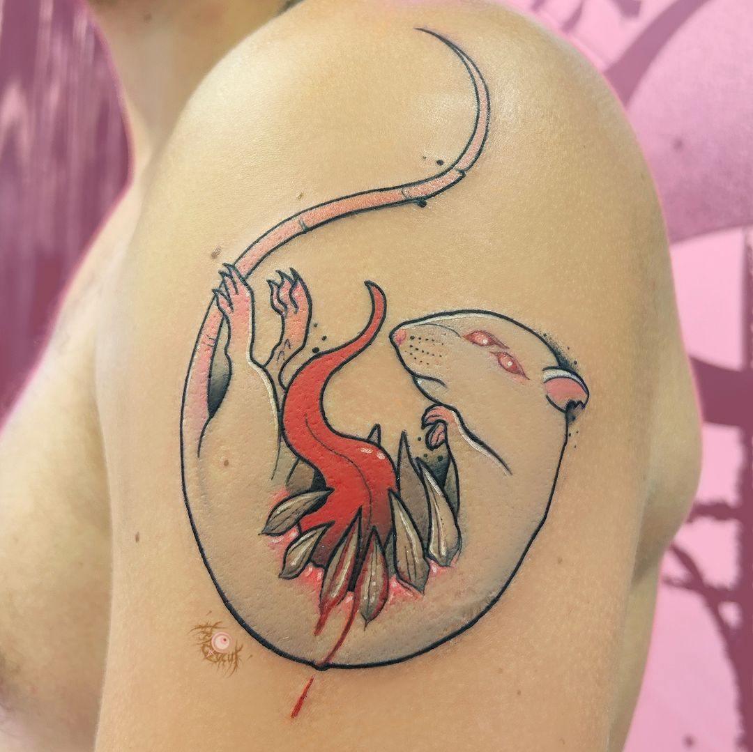 Tatouage par Gwenaelle Fretard