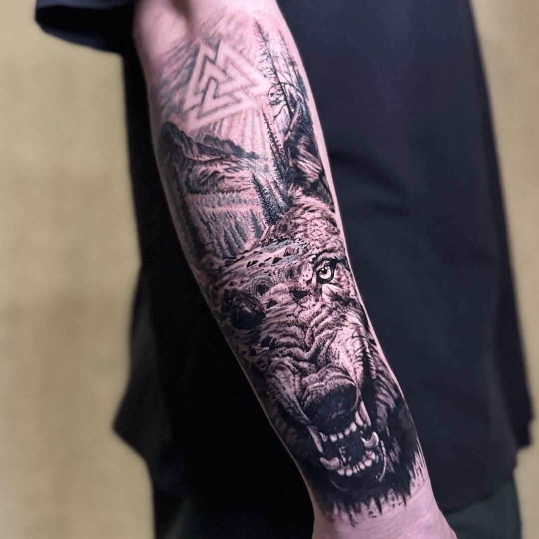 Tatouage par Mathieu Fredet