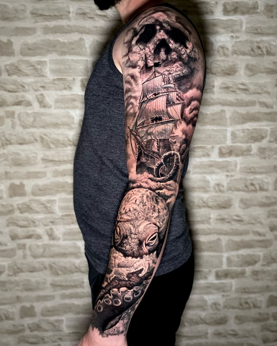 Tatouage par Mathieu Fredet