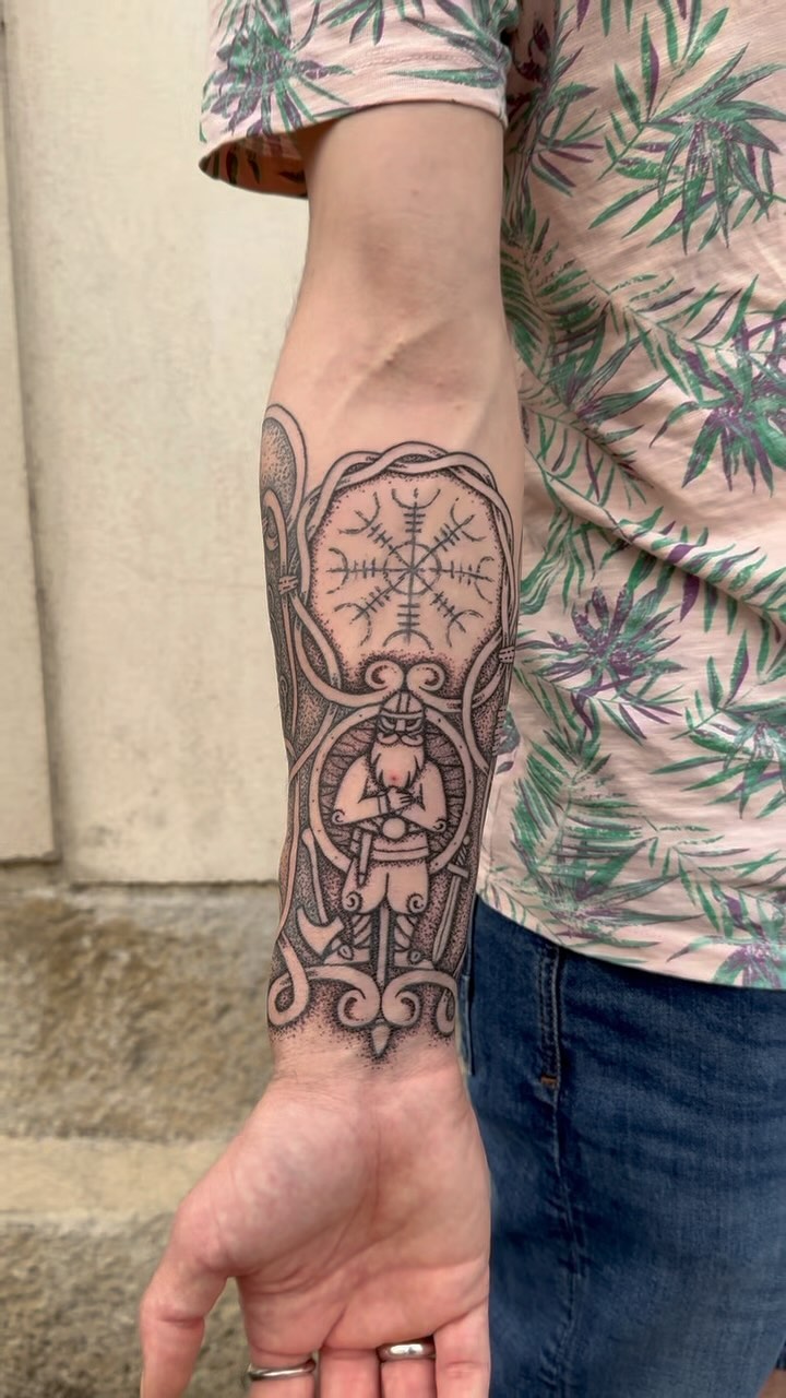 Tatouage par Mathieu Fredet