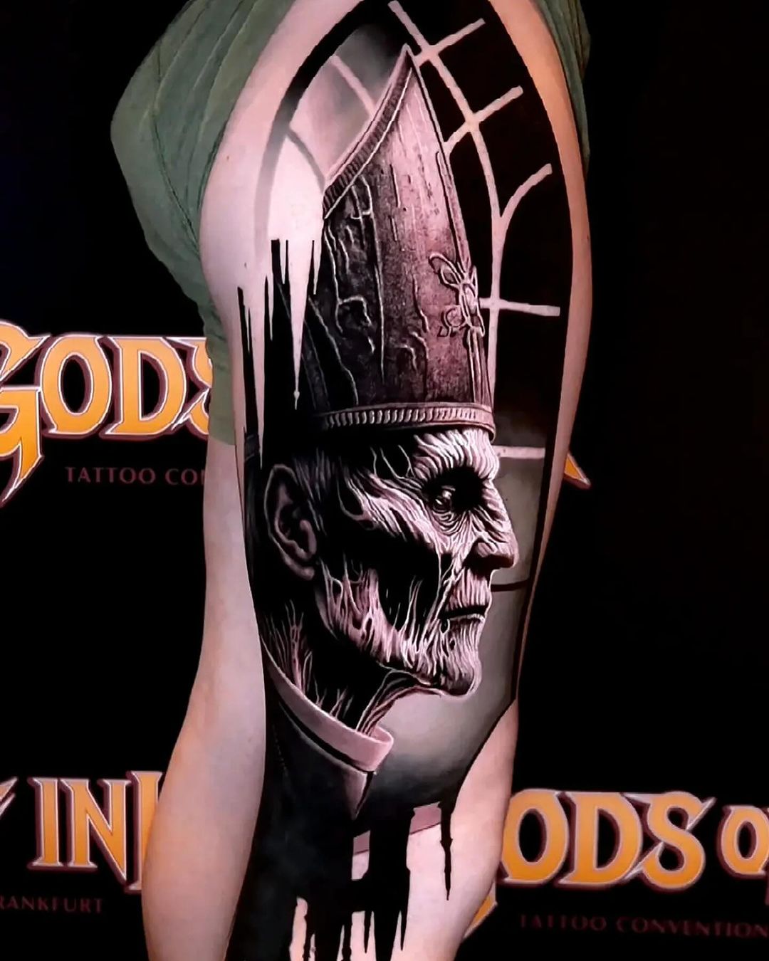 Tatouage par Thomas Vincent