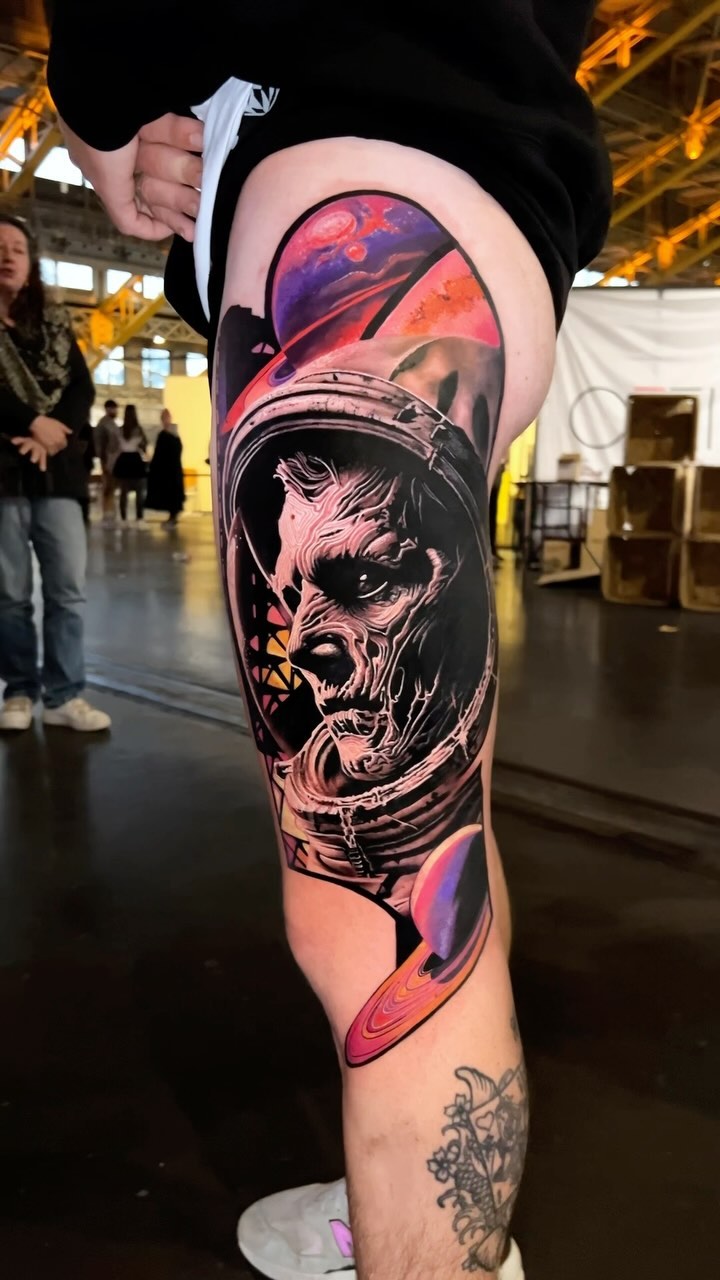 Tatouage par Thomas Vincent
