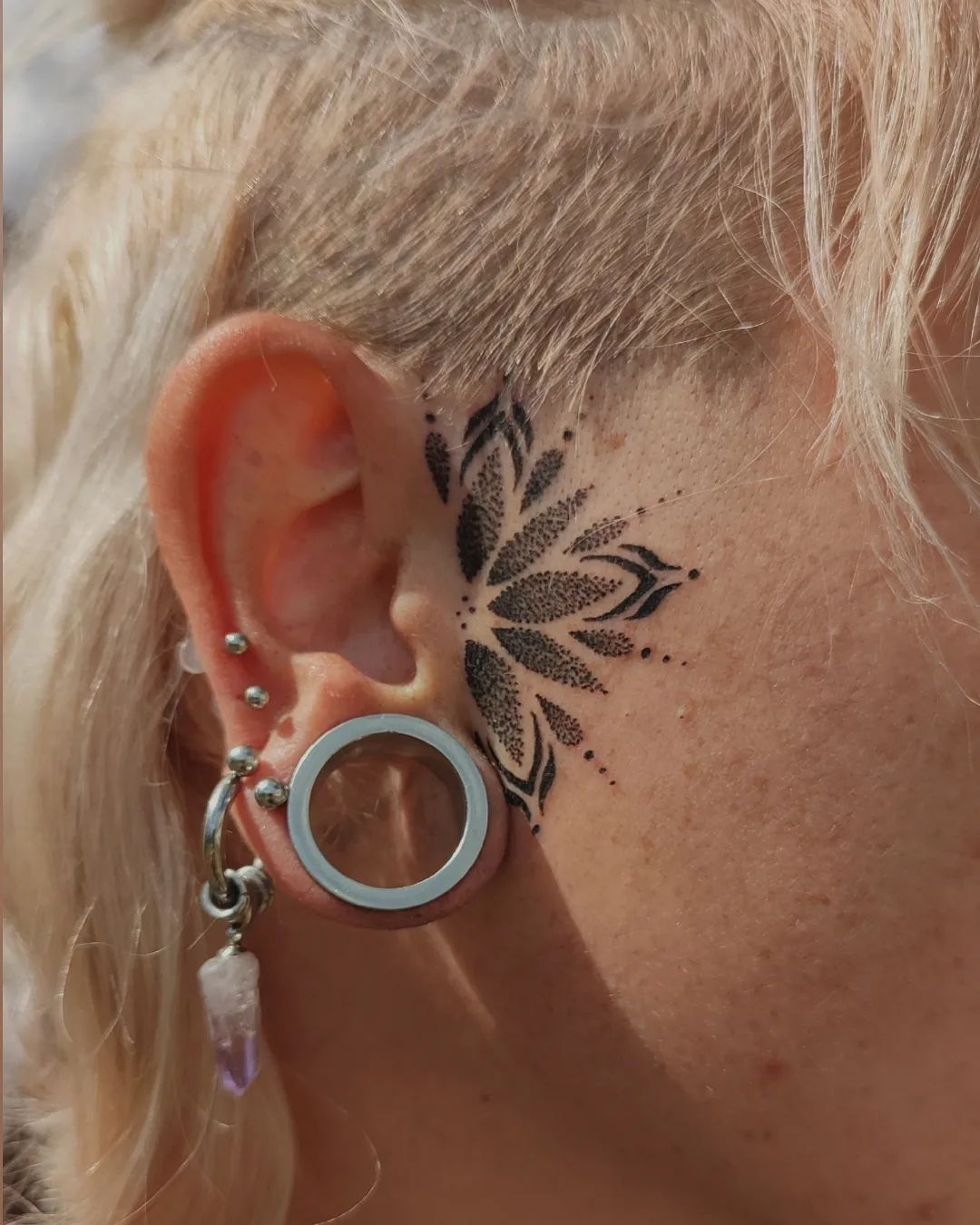 Tatouage par Marie-Jeanne Nomad Tattoo Artist