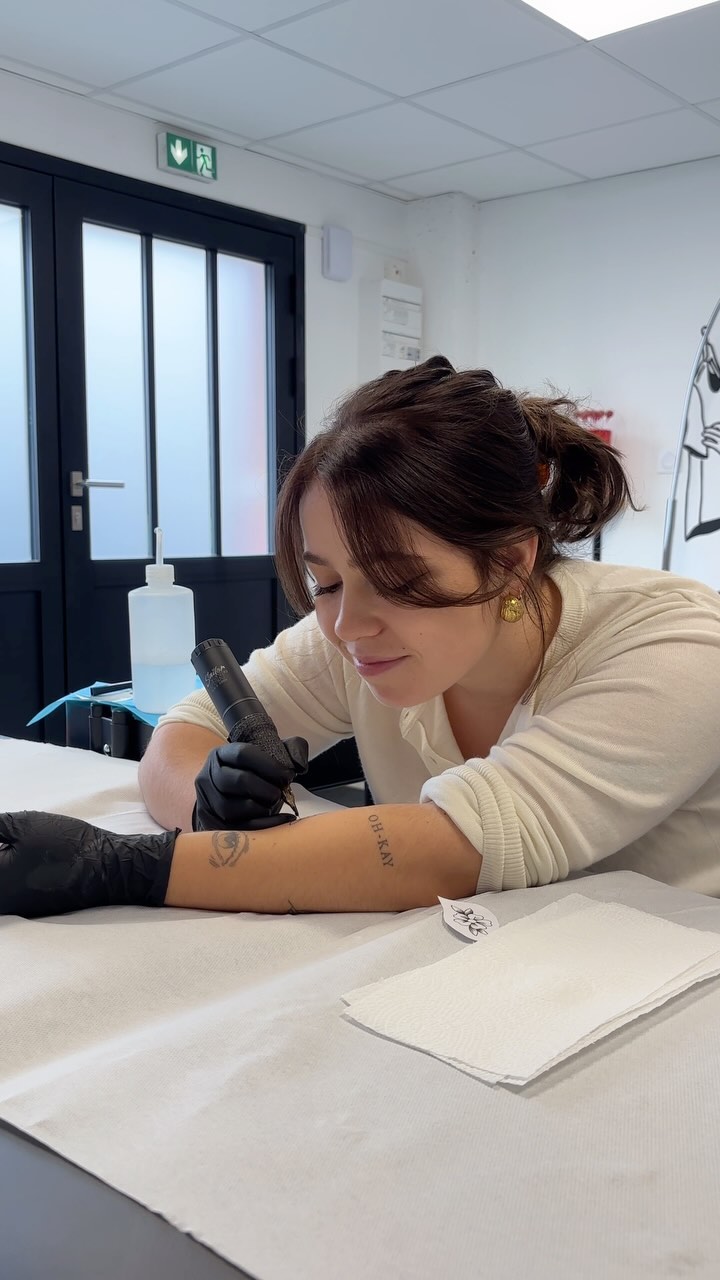 Tatouage par MRY Tattoo
