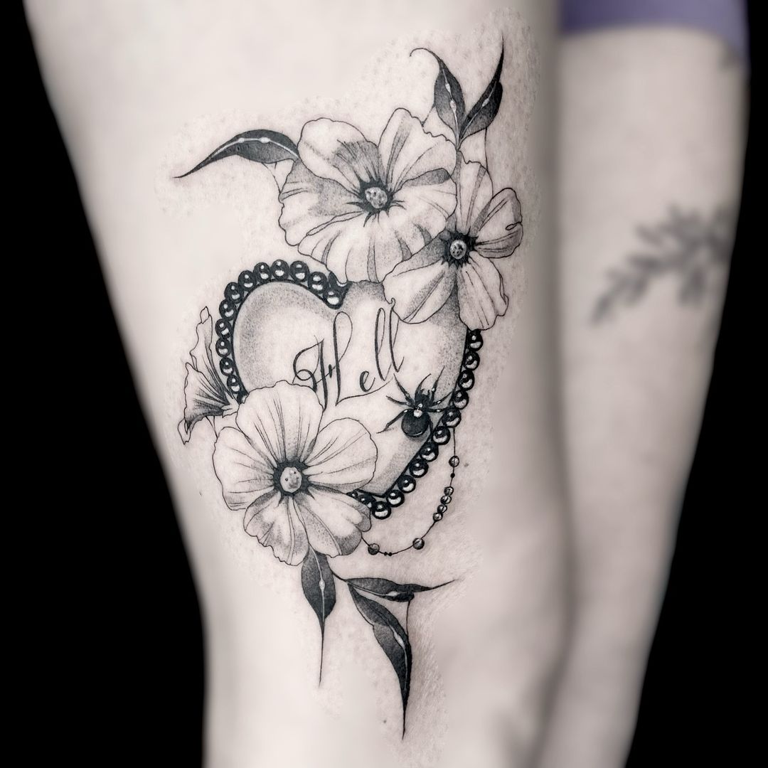 Travail de Passion Poison Tatoueuse À Rennes