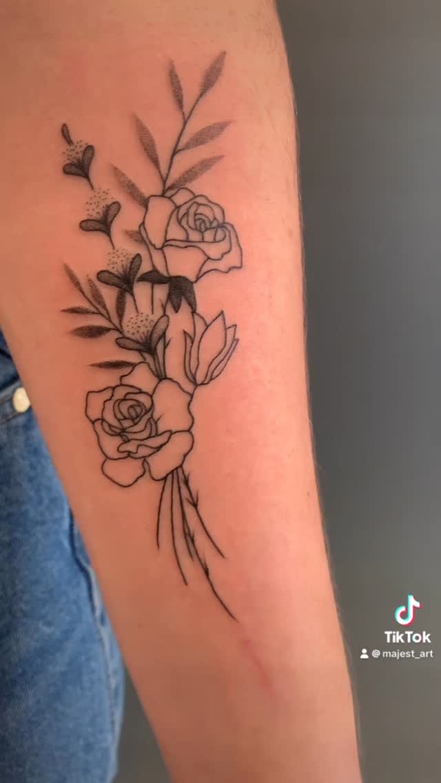 Tatouage par Majest Tattoo