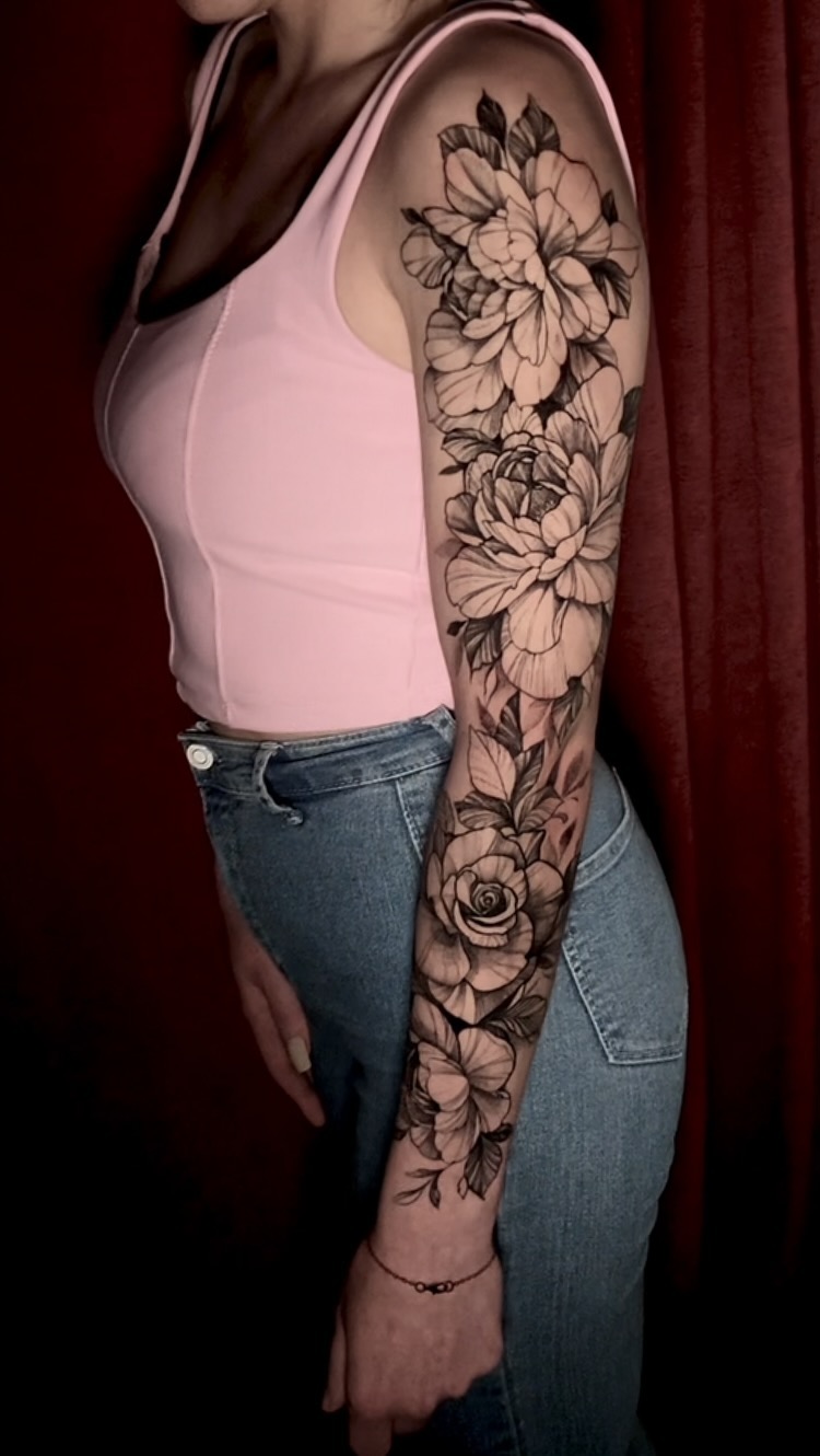 Tatouage par Xenia Mirer