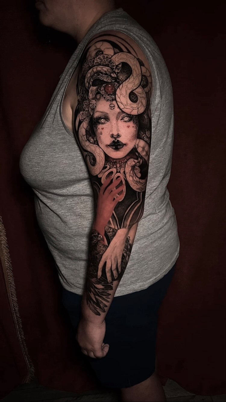 Tatouage par Xenia Mirer