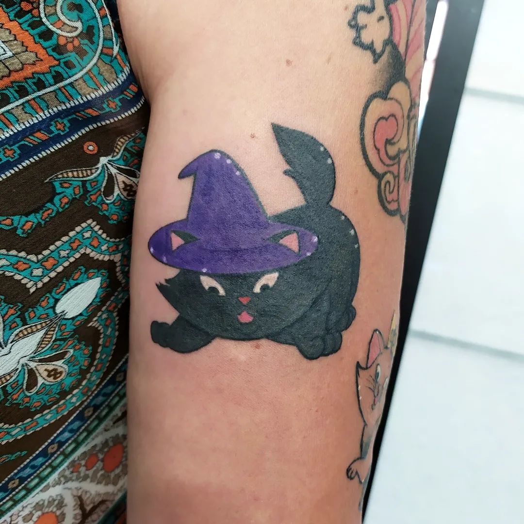 Portfolio de Endless Bloom Tattoo