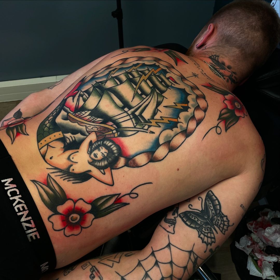 Tatouage par Saymon Tattoo