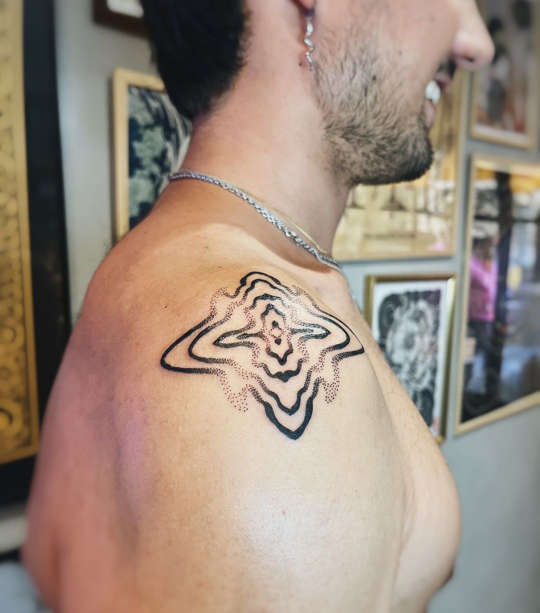 Tatouage par Ashah Tattoo