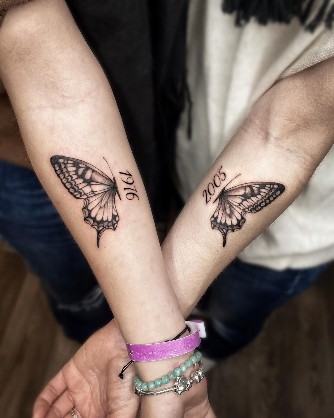 Tatouage par Diya Tattoo Toulon Fineline
