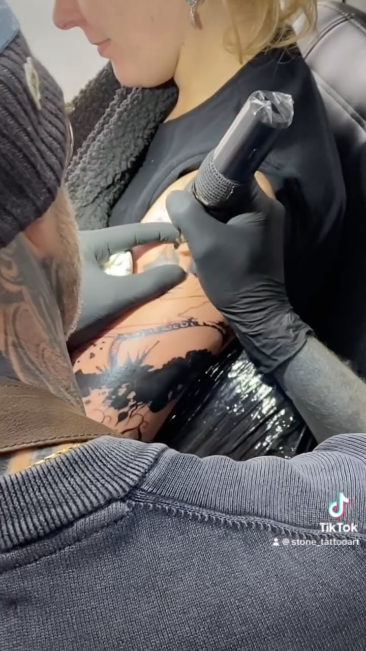 Tatouage par Stone