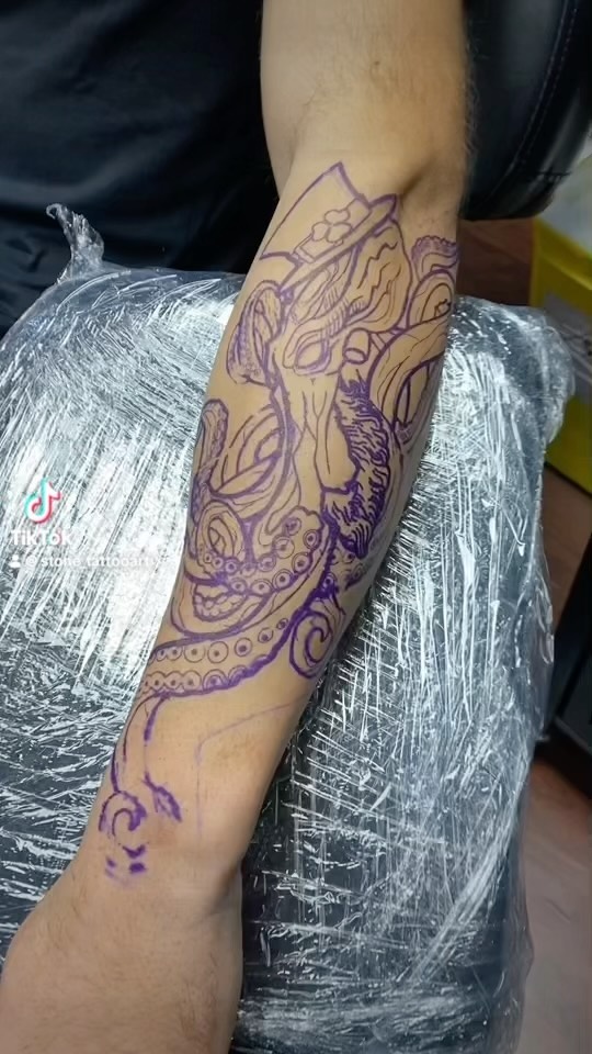 Tatouage par Stone