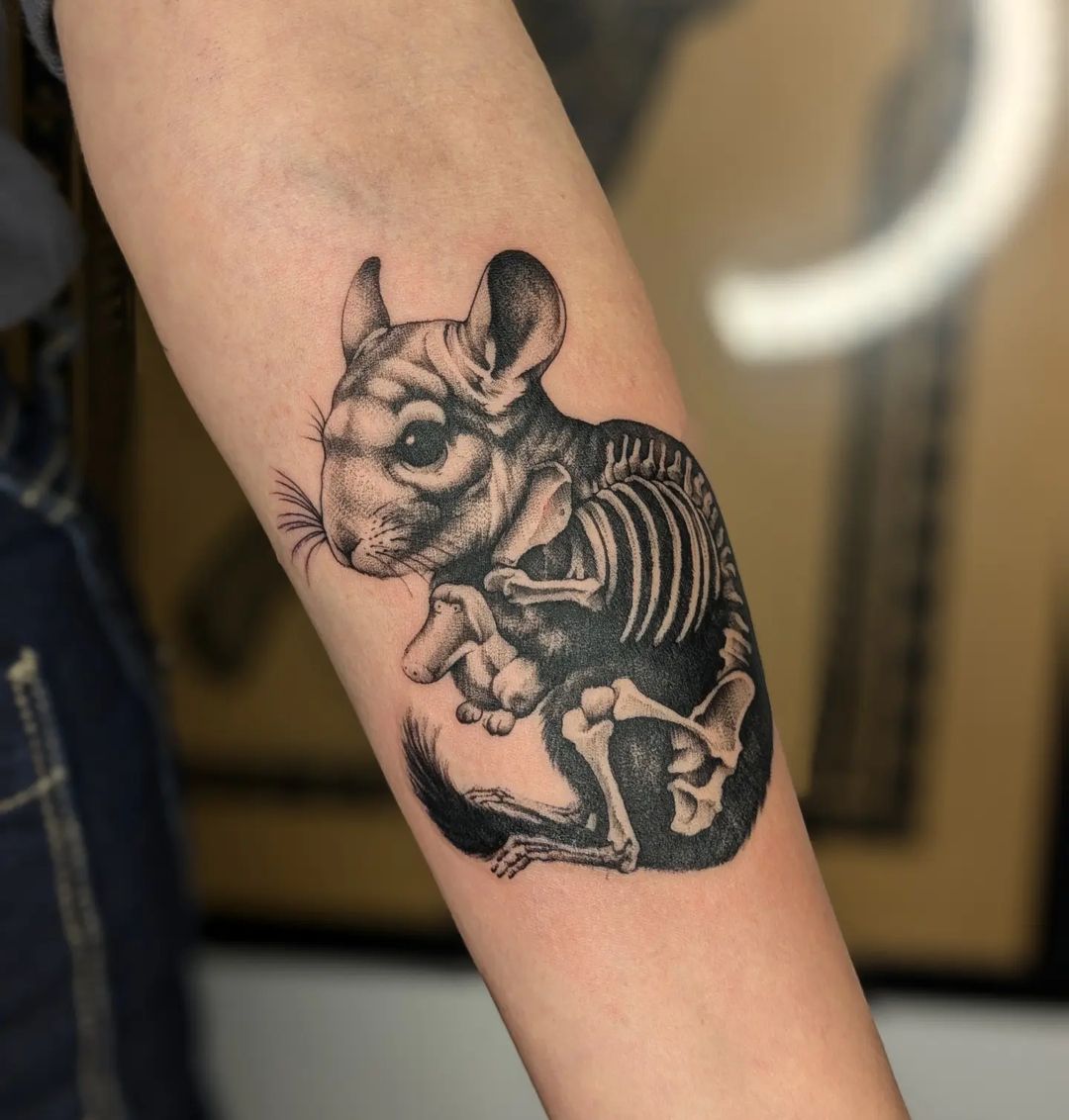 Tatouage par Dent Noire Tattoo Nantes
