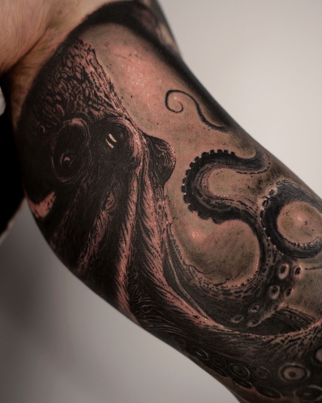 Tatouage par Inkcroro Tatoueur Nantes