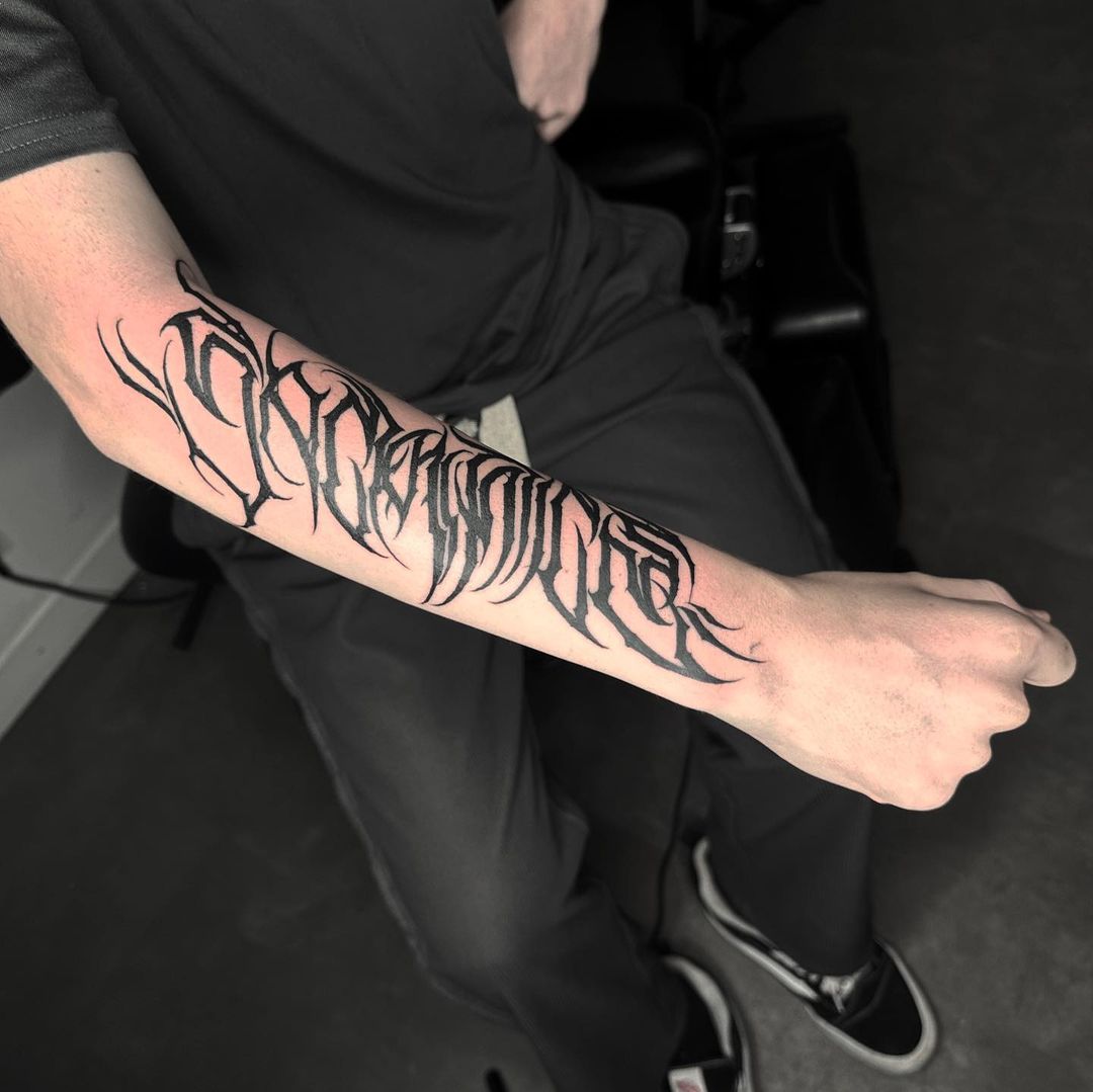 Tatouage par ꤀ꤐꤤꤞꤢ