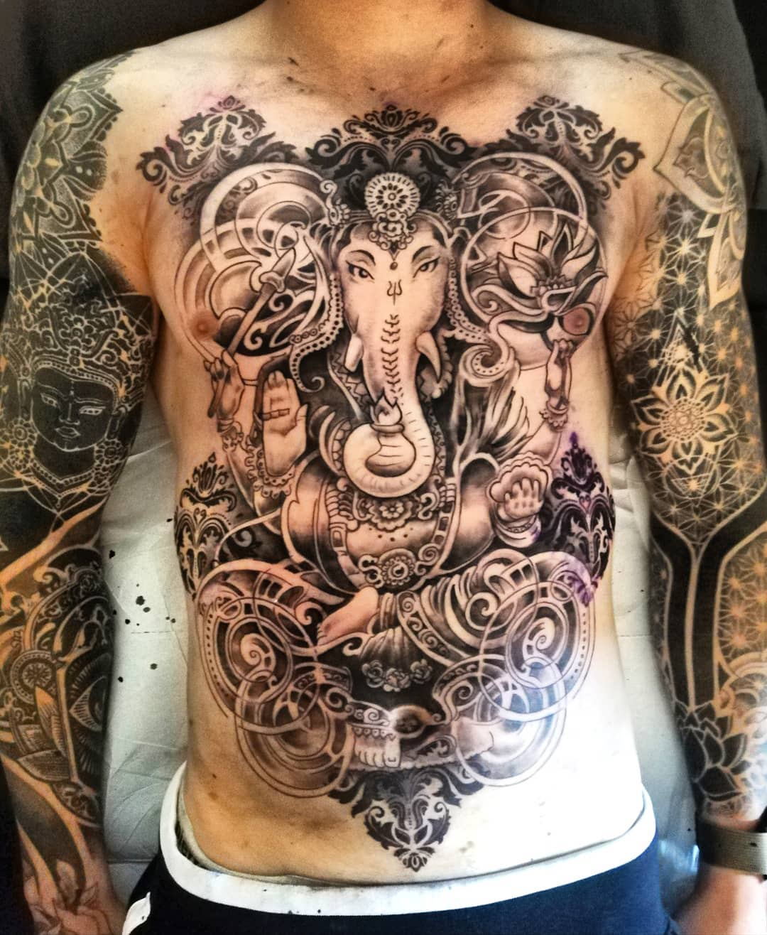 Tatouage par Vincent Bruno