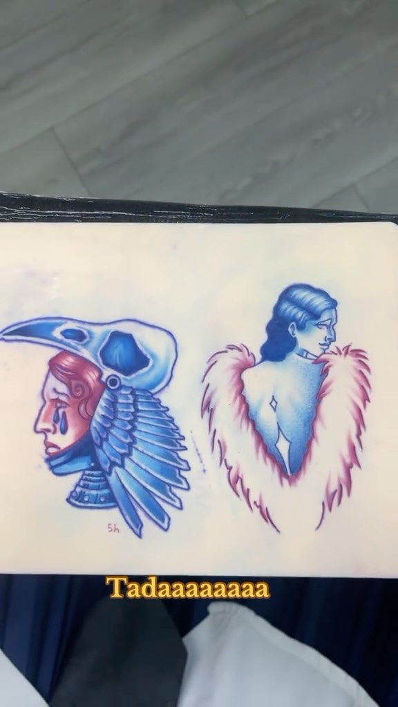 Tatouage par Η Ε Σ Ι