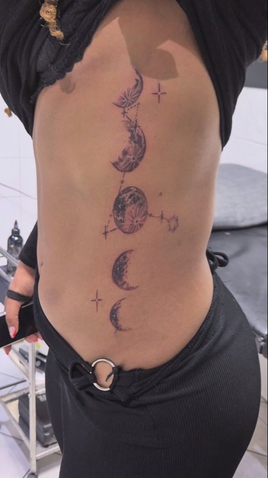 Tatouage par Judd Darkseid Studio Tattoo